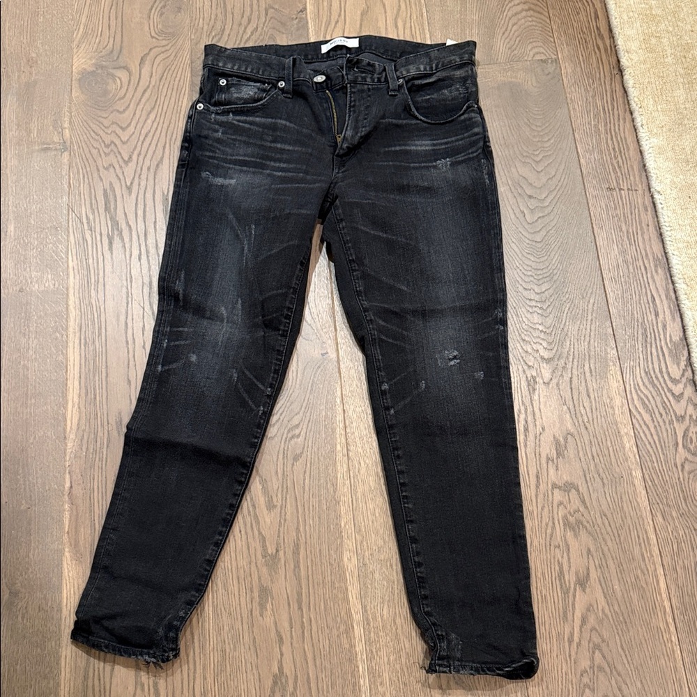 Moussy Vintage Black Distressed Slim Jeans – Size 28